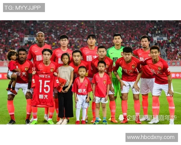 足球巨星云集打造超级战队跨时代阵容震撼来袭谁将成最强先锋